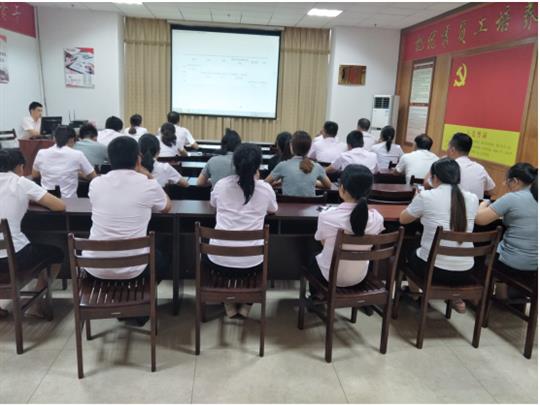 九游体育集团有限公司
顺利开展2019年工程系列 职称申报培训会